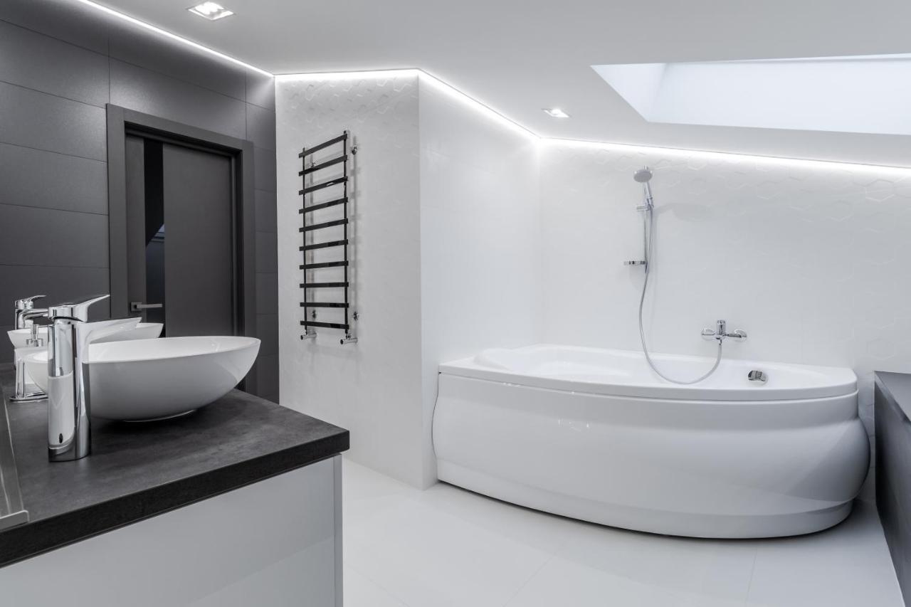 Inshiapartments On Hazova Str 5 Lviv Eksteriør bilde