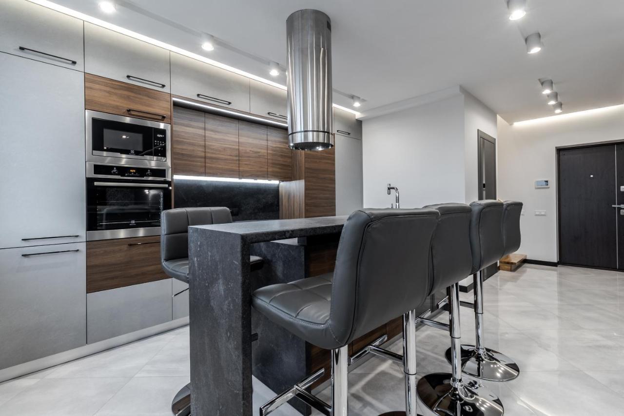 Inshiapartments On Hazova Str 5 Lviv Eksteriør bilde