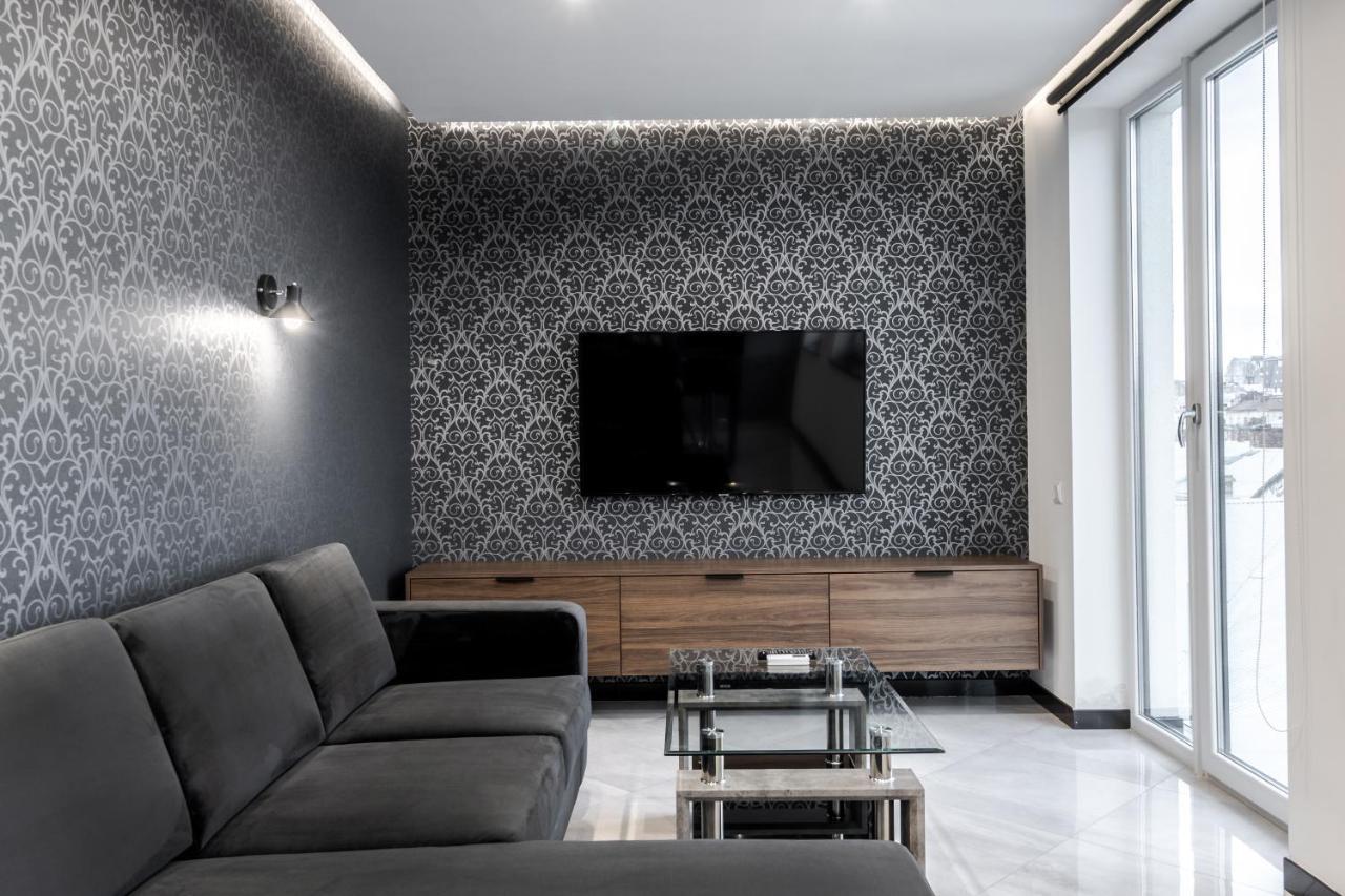 Inshiapartments On Hazova Str 5 Lviv Eksteriør bilde