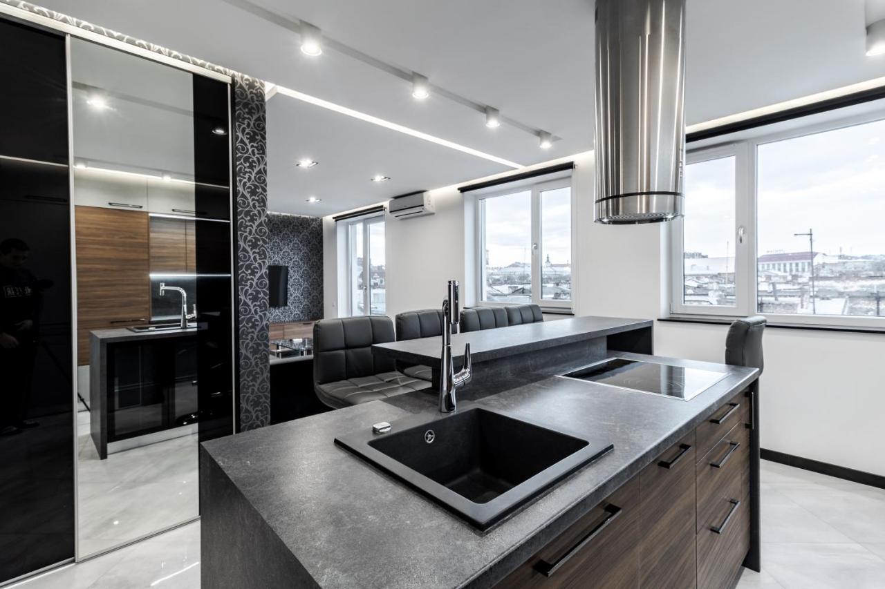 Inshiapartments On Hazova Str 5 Lviv Eksteriør bilde